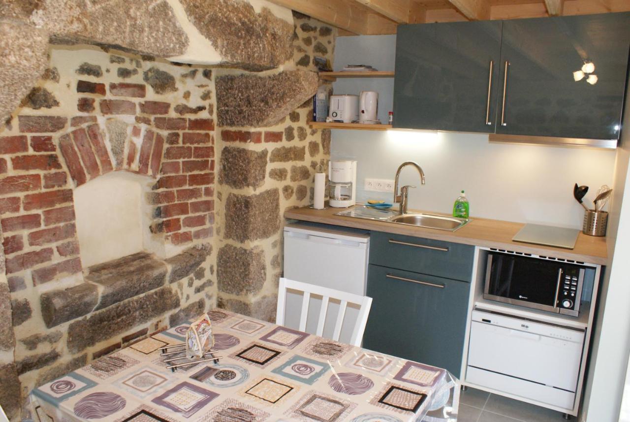 La Boulangerie De Gitesocotentin, Charmant Cocon Pour Deconnecter Montfarville 外观 照片