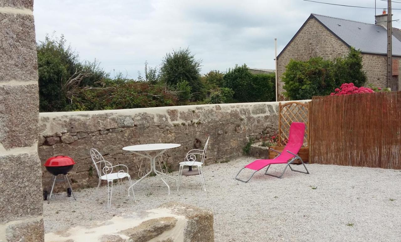 La Boulangerie De Gitesocotentin, Charmant Cocon Pour Deconnecter Montfarville 外观 照片